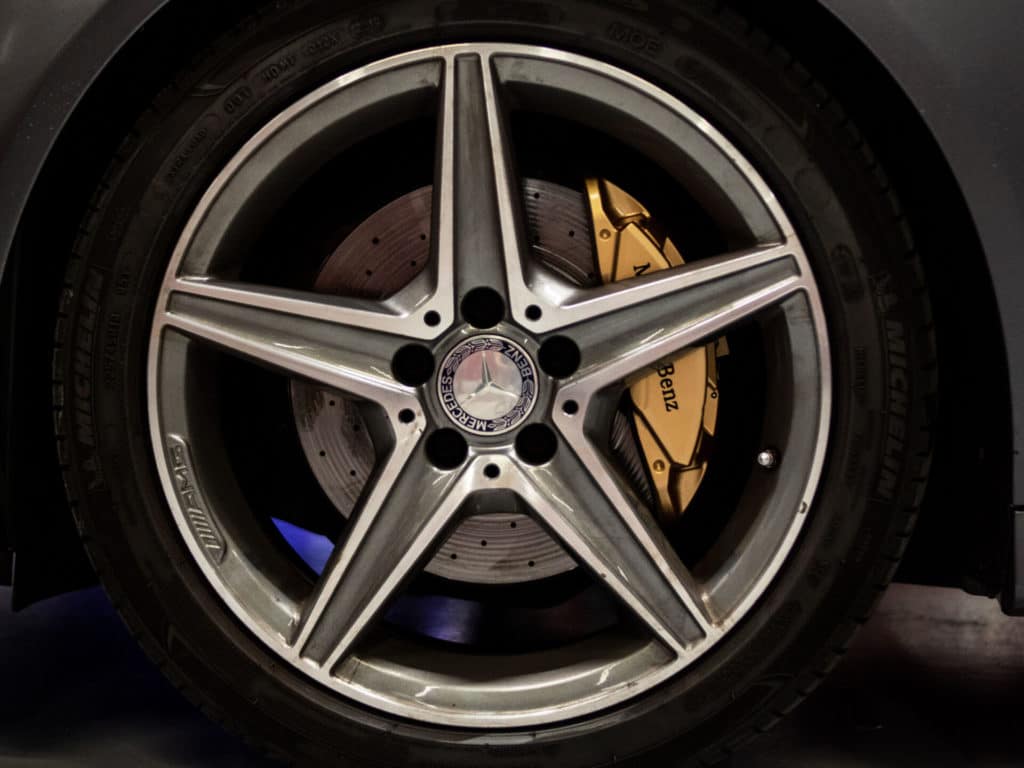 Mercedes Tuning rueda completa pinza completa dorada